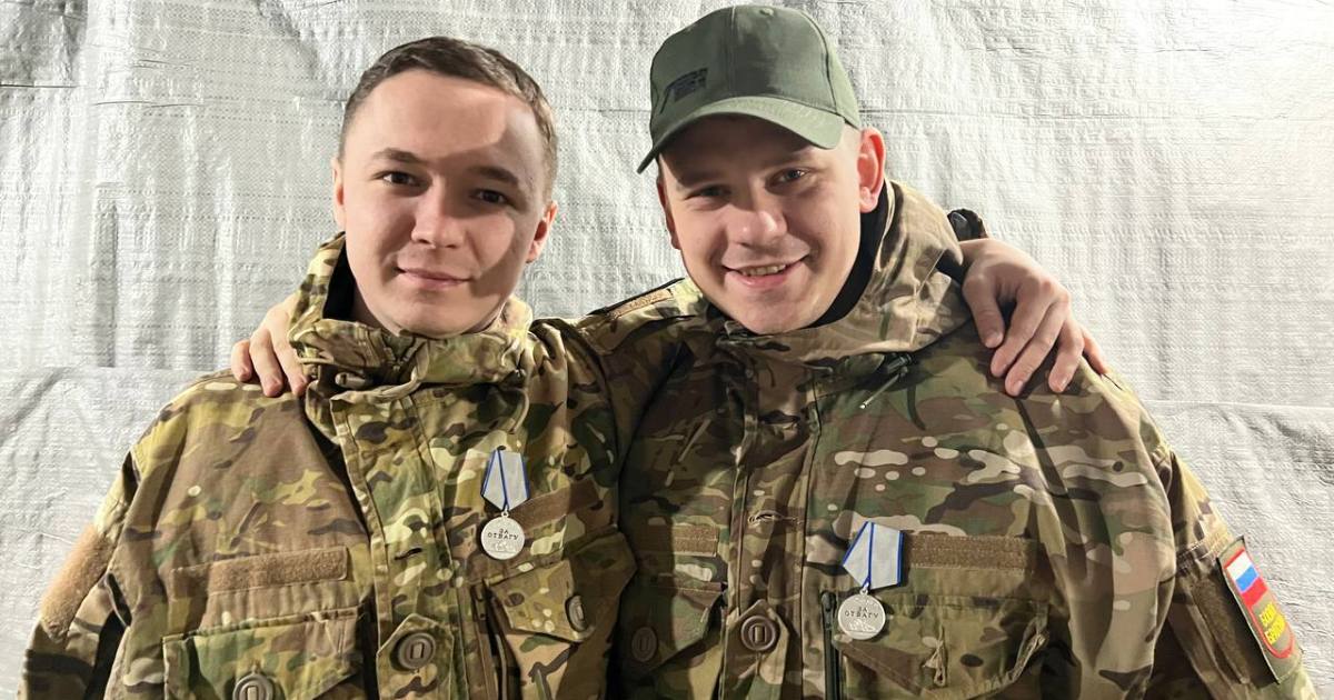 Nonostante le enormi perdite di manodopera, in che modo la Russia riformula i suoi militari?