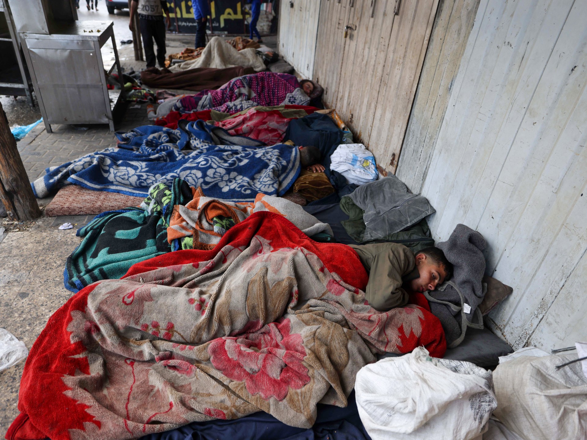 Rispettando il diritto umano a dormire? Sogno