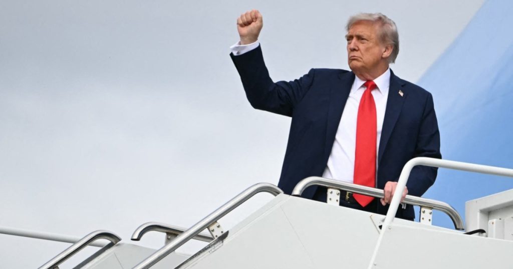 Trump afferma che Zelenskyy dell'Ucraina potrebbe porre fine alla guerra "quasi immediatamente"