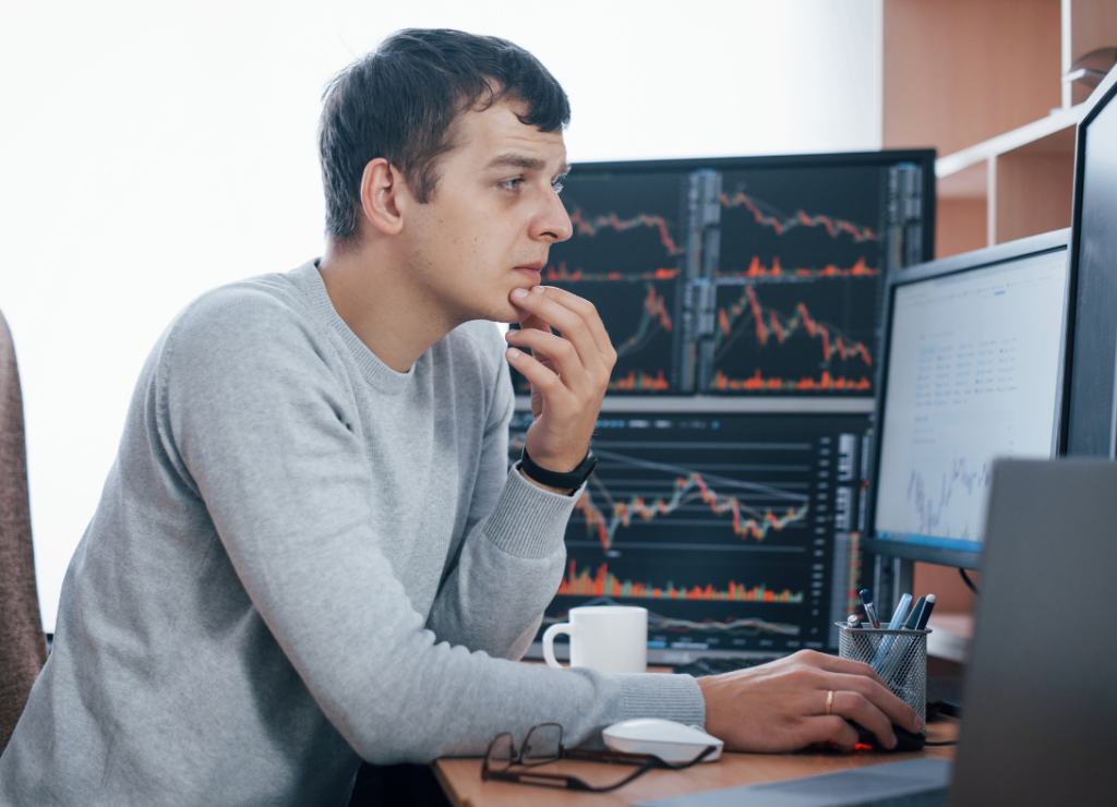 Oltre l'istruzione tradizionale nel trading: come funziona la rivoluzione ibrida AI–umano nel 2025