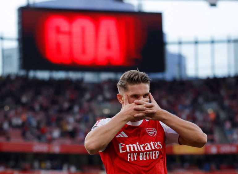   Premier League - Arsenal contro Leeds United - Viktor Gyokokes dell'Arsenal celebra segnando il loro quinto gol 