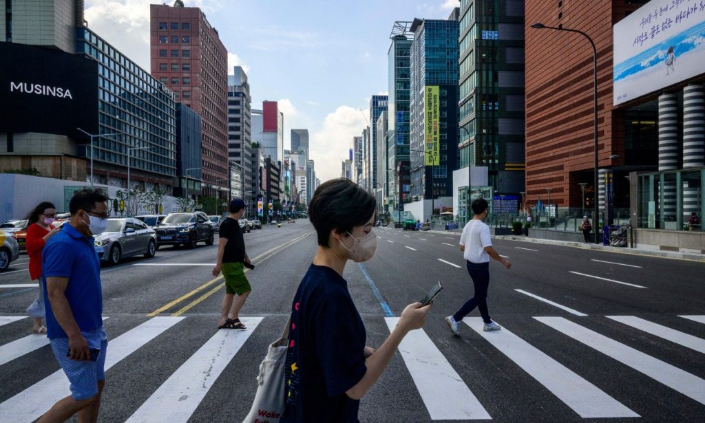 La Corea del Sud processi di 4 giorni e mezza giornata per i suoi lavoratori stressati