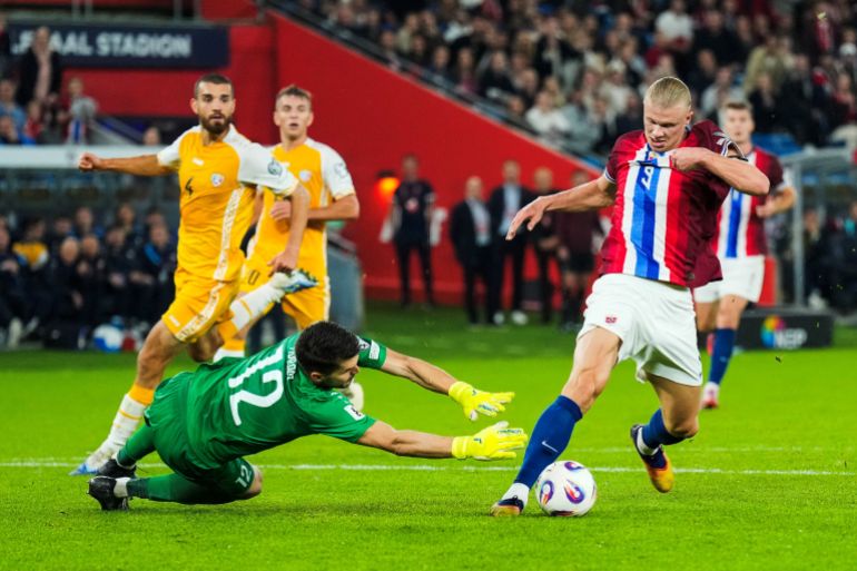 Erling Haaland in azione.