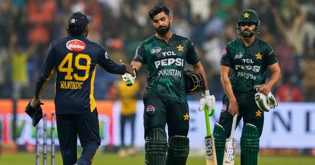 Il Pakistan ha battuto lo Sri Lanka da cinque wicket in Asia Cup Super Fours Match