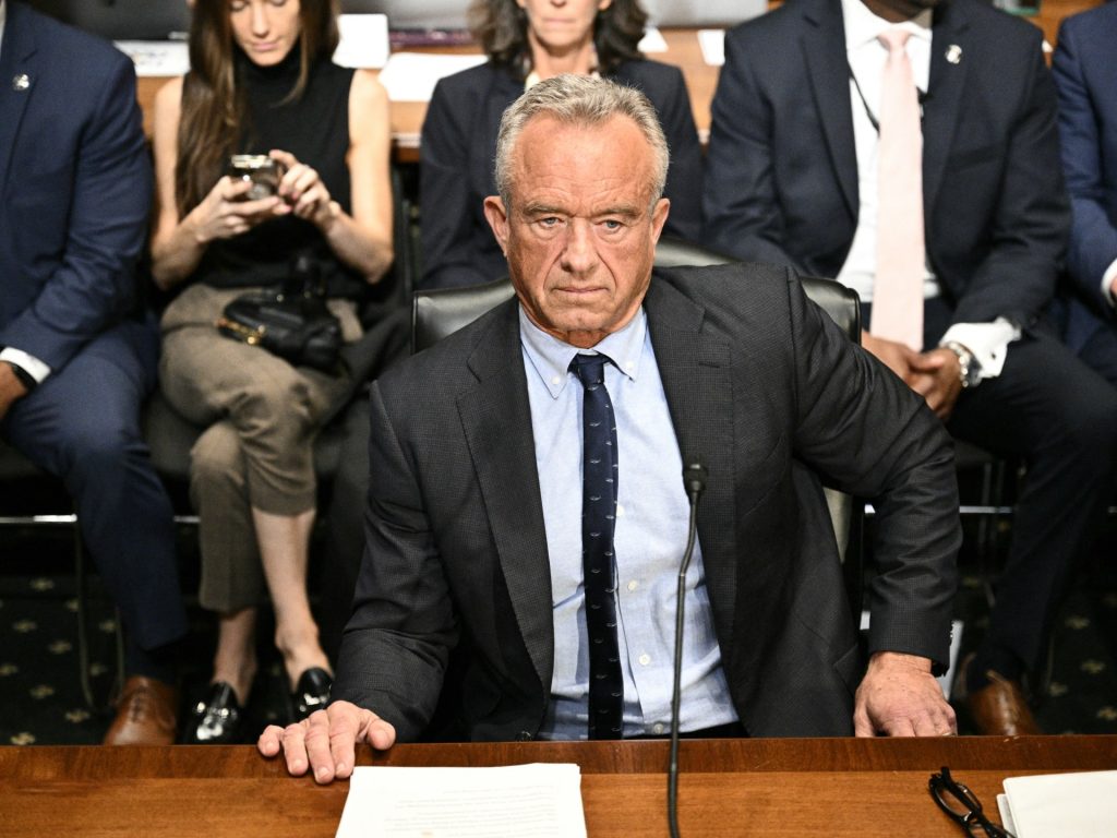 Controllo dei fatti Le dichiarazioni di Robert F Kennedy al Senato su Covid, vaccini