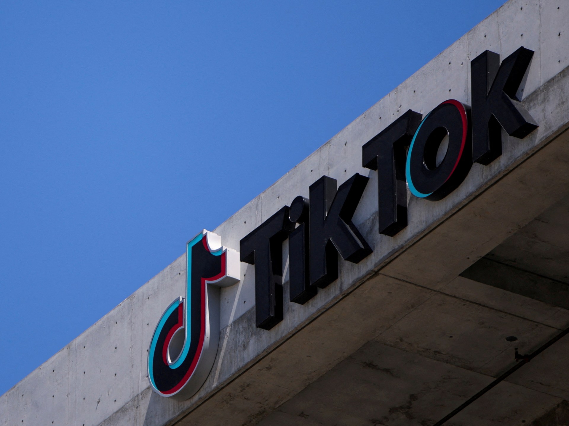 Gli investitori si rallegrano dell'incombente accordo di Tiktok nonostante le preoccupazioni politiche