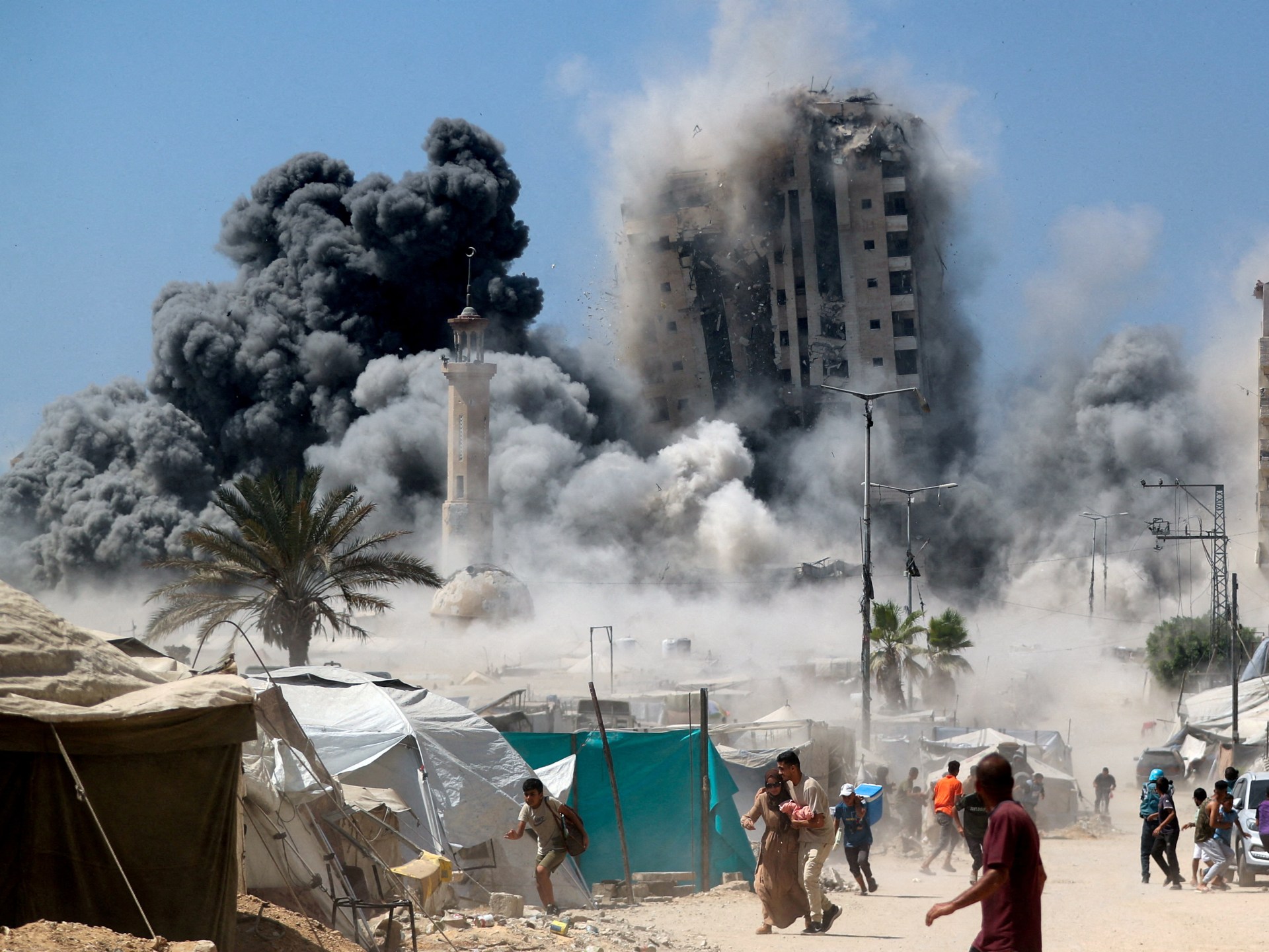 Ho deciso di rimanere a Gaza City mentre Israele cerca di spazzarlo via