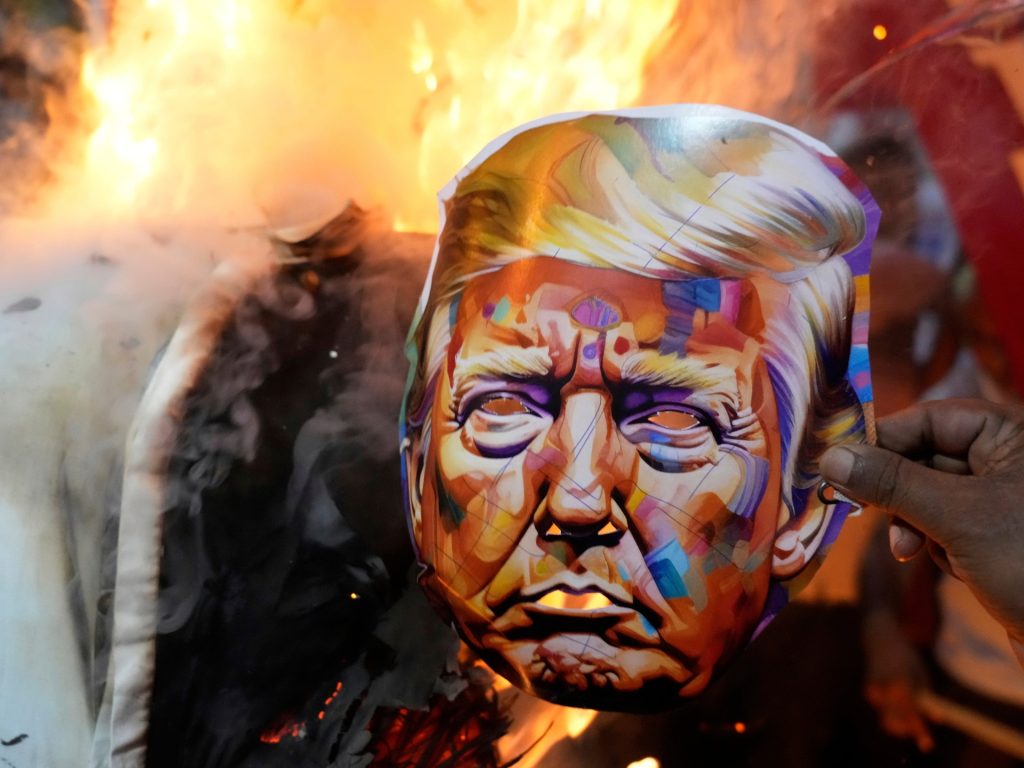 La campagna tariffaria straniera di Trump è in gran parte illegale