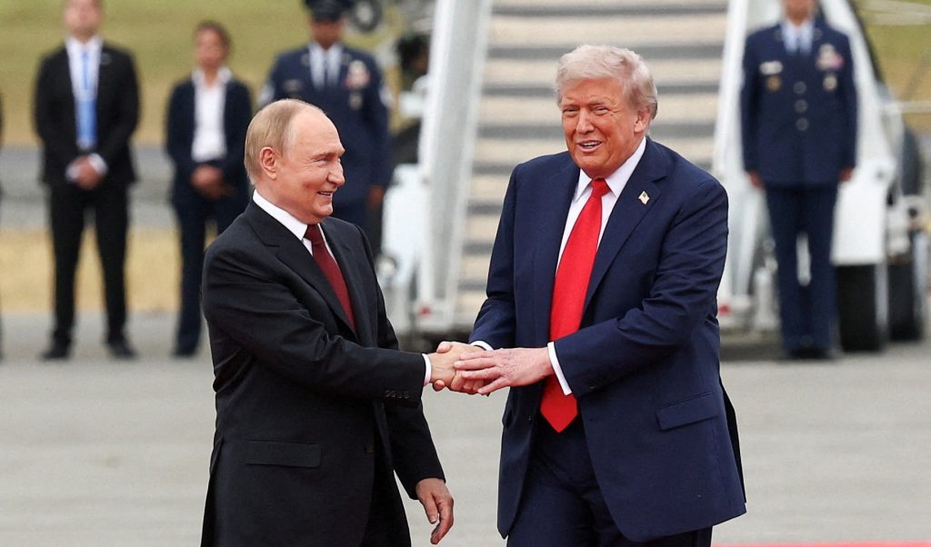 Perché i colloqui pianificati tra Trump e Putin sono falliti e cosa significa per l’Ucraina
