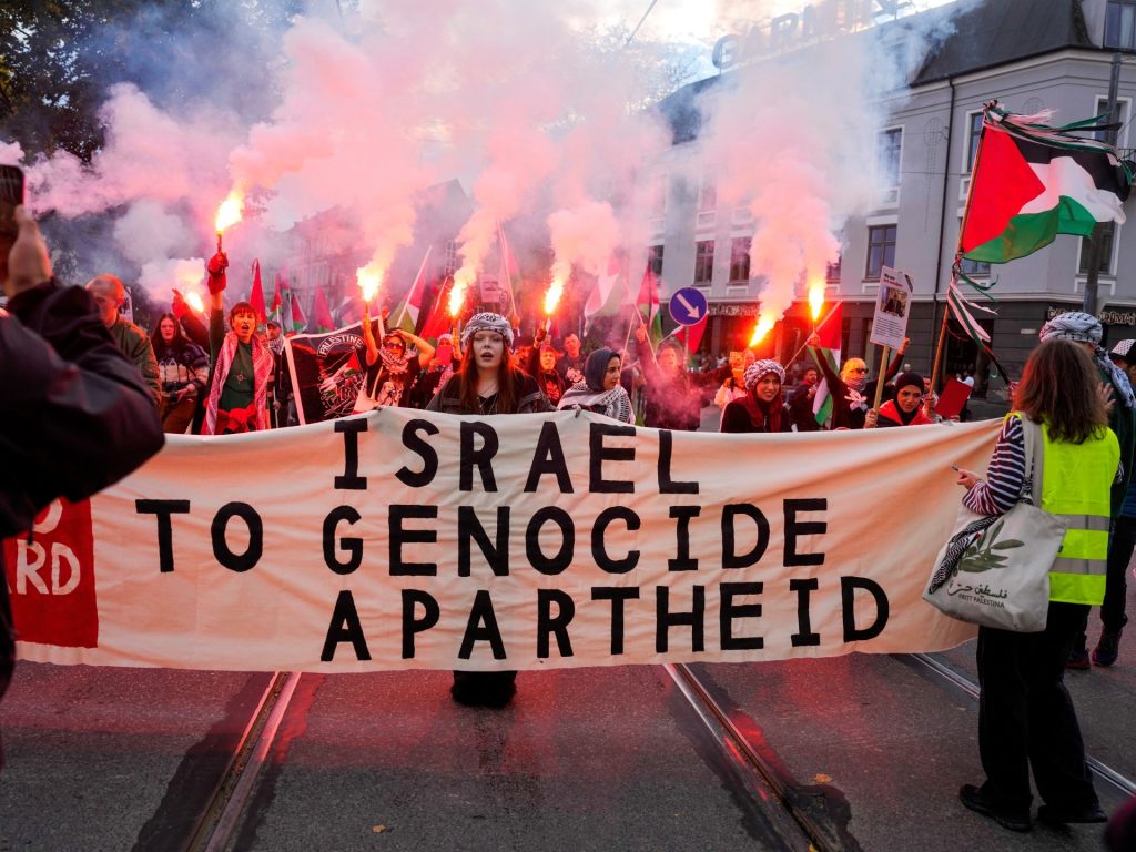 Gli attivisti rinnovano le richieste per il divieto di calcio a Israele nonostante il cessate il fuoco a Gaza