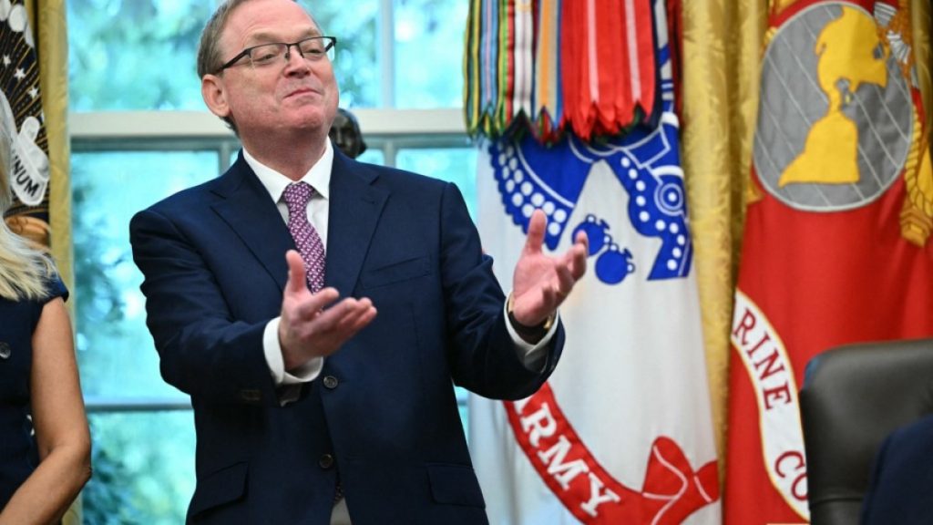 La Casa Bianca minaccia licenziamenti di massa nel contesto dell’intensificarsi dello shutdown del governo americano
