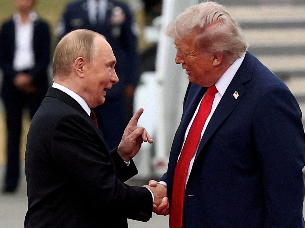L'inviato del Cremlino propone il "tunnel Putin-Trump" per collegare Russia e Stati Uniti