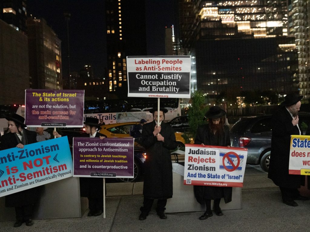 Sì, l'ADL è un "fronte politico mascherato da cane da guardia"