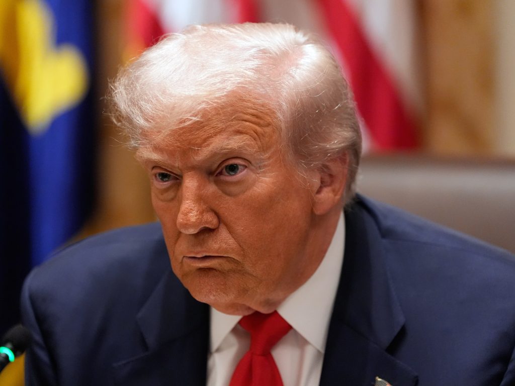 Trump afferma che Modi gli ha assicurato che l’India non acquisterà petrolio russo