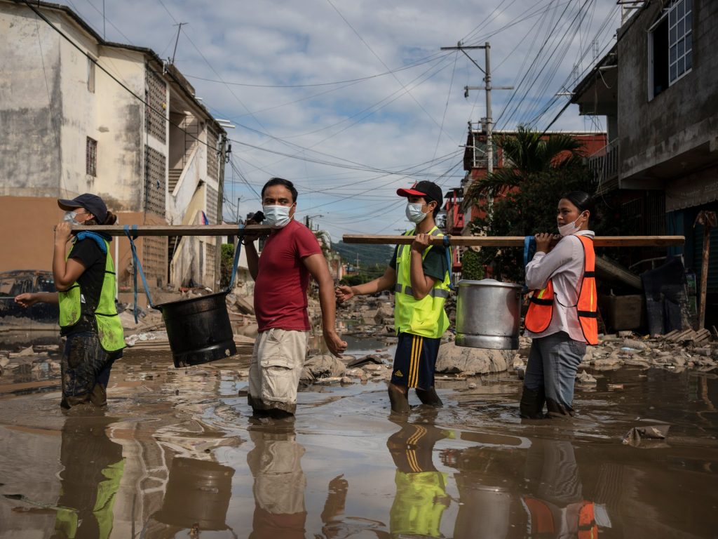 Una settimana dopo le inondazioni, il Messico centrale è ancora scosso dalla devastazione | Notizie sulle inondazioni