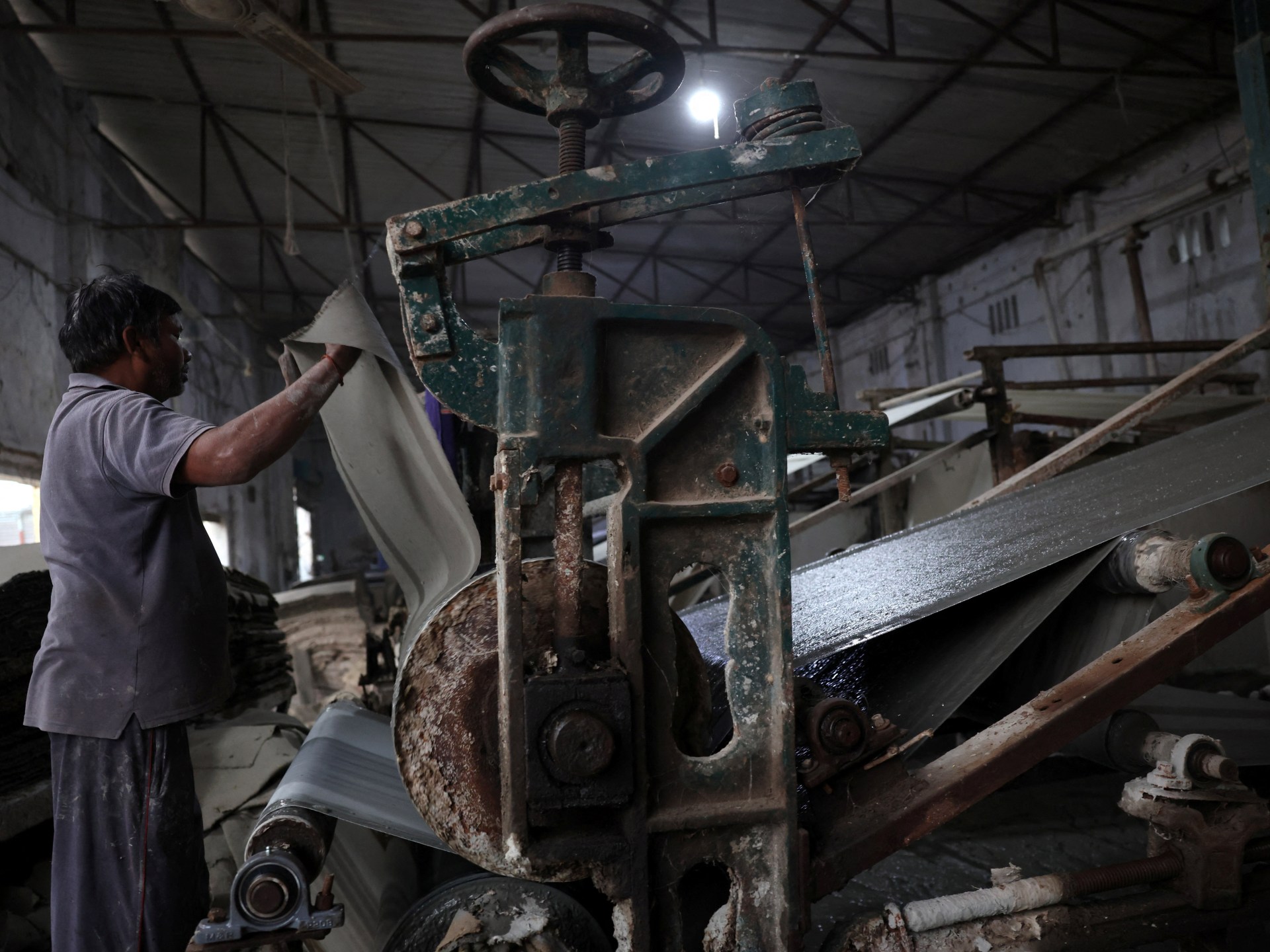 I sindacati indiani si oppongono ai nuovi codici del lavoro e incitano a manifestazioni