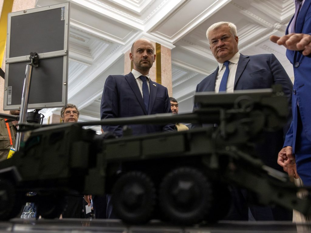 L’Europa manca di coordinamento mentre la Russia “si prepara alla guerra con la NATO”: esperti