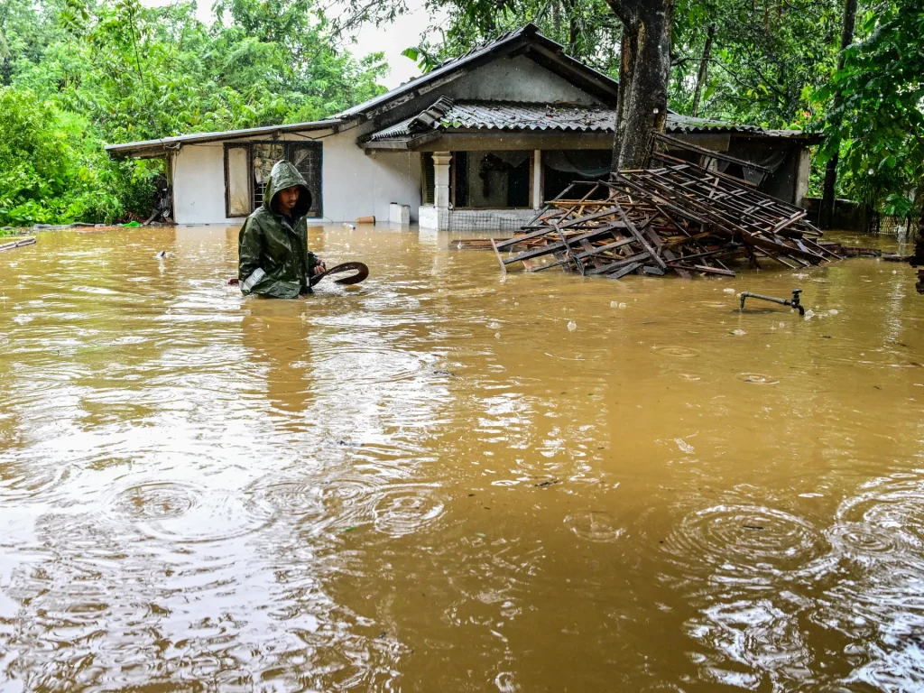 Lo Sri Lanka cerca aiuto straniero mentre il bilancio delle vittime del ciclone Ditwah raggiunge 132