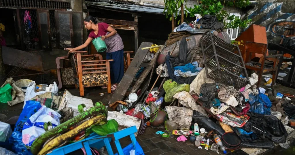Si temono frane nello Sri Lanka: il bilancio raggiunge i 618, le perdite diffuse colpiscono l'Asia