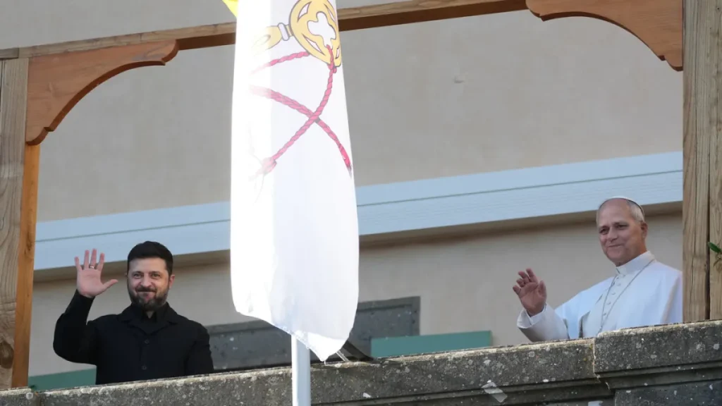 Zelenskyj incontra Papa Leone XIV a Roma tra le pressioni degli Stati Uniti sul piano di pace