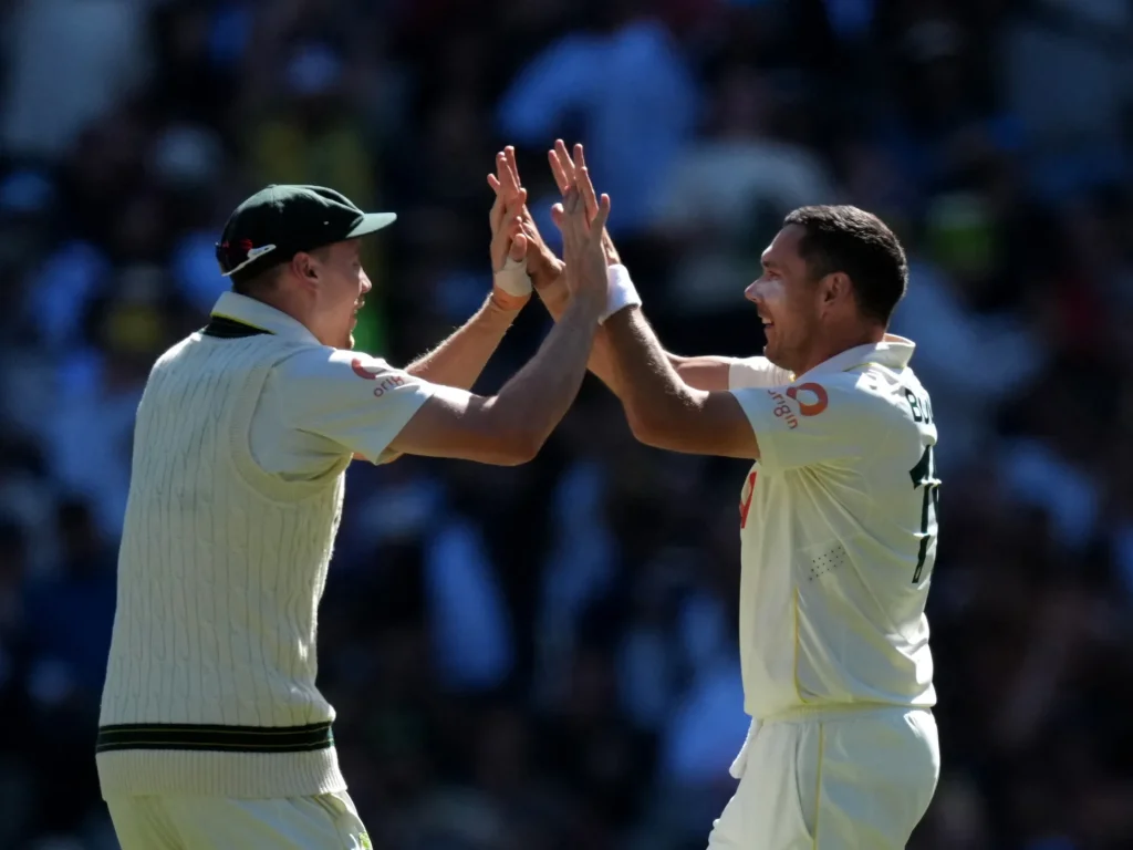 L'Australia guida l'Inghilterra dopo che 20 wicket sono caduti al Boxing Day Ashes Test
