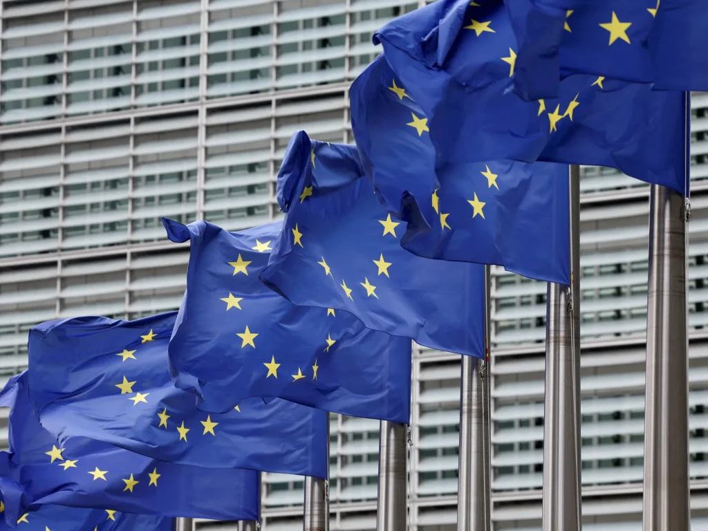 “Chiudere il rubinetto”: l’UE raggiunge un accordo per porre fine alle importazioni di gas russo entro il 2027