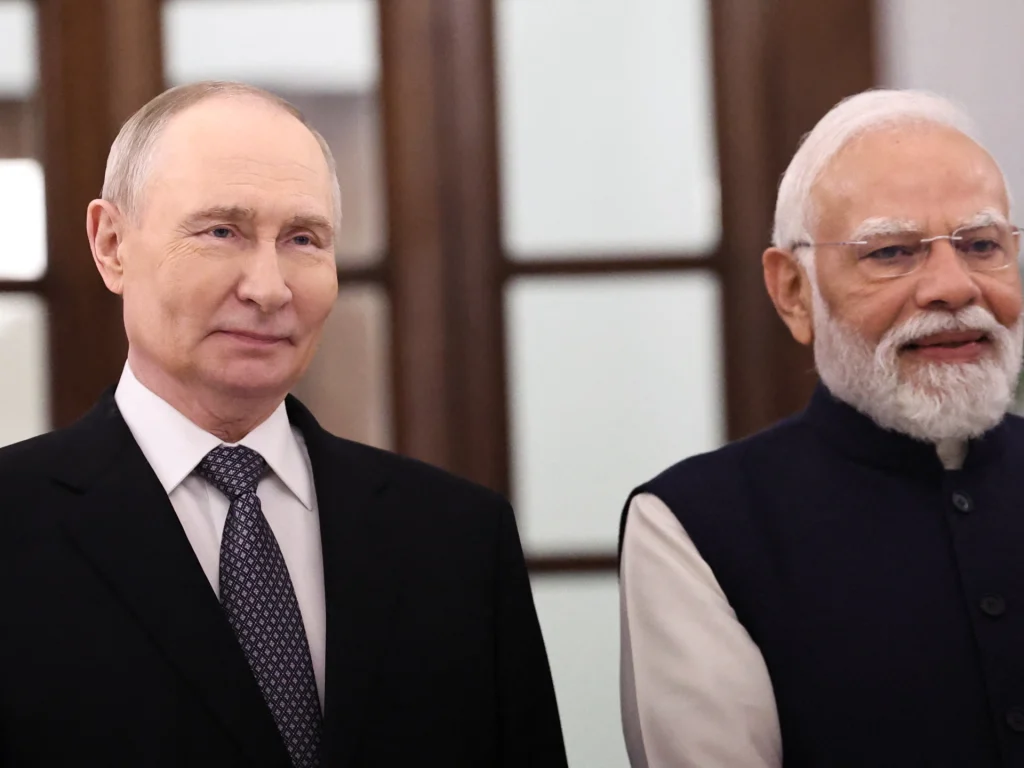 Come l'India intende continuare ad acquistare petrolio russo nonostante le sanzioni
