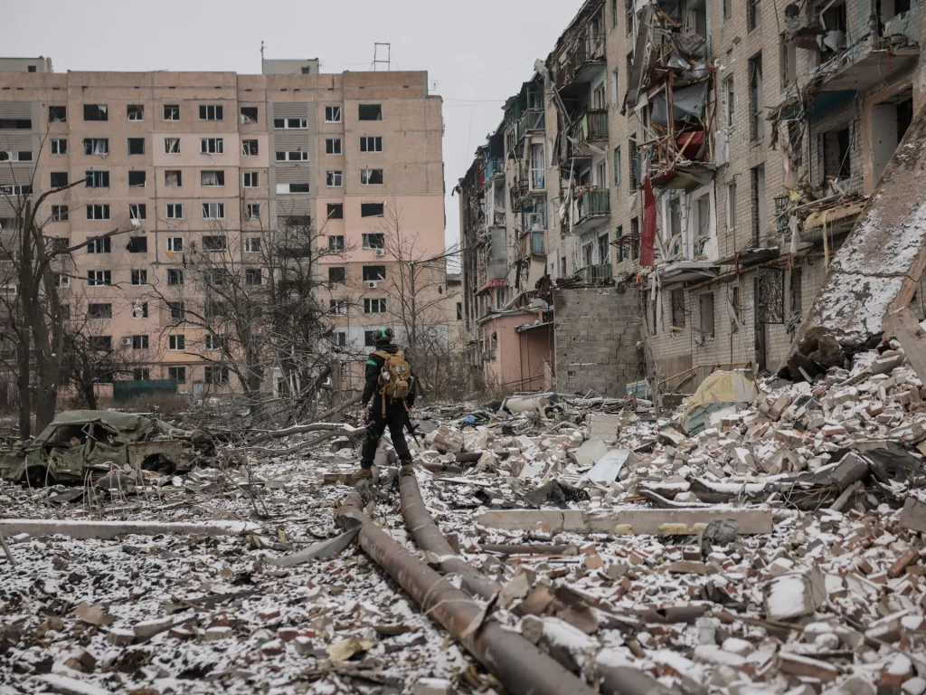 L’UE concorda un ingente prestito da 105 miliardi di dollari per l’Ucraina senza utilizzare risorse russe