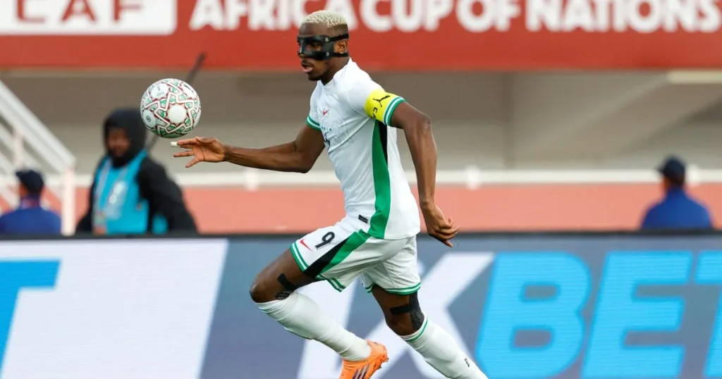 La Nigeria ha battuto l'Uganda 3-1 ed è arrivata agli ottavi di finale dell'AFCON con un record perfetto