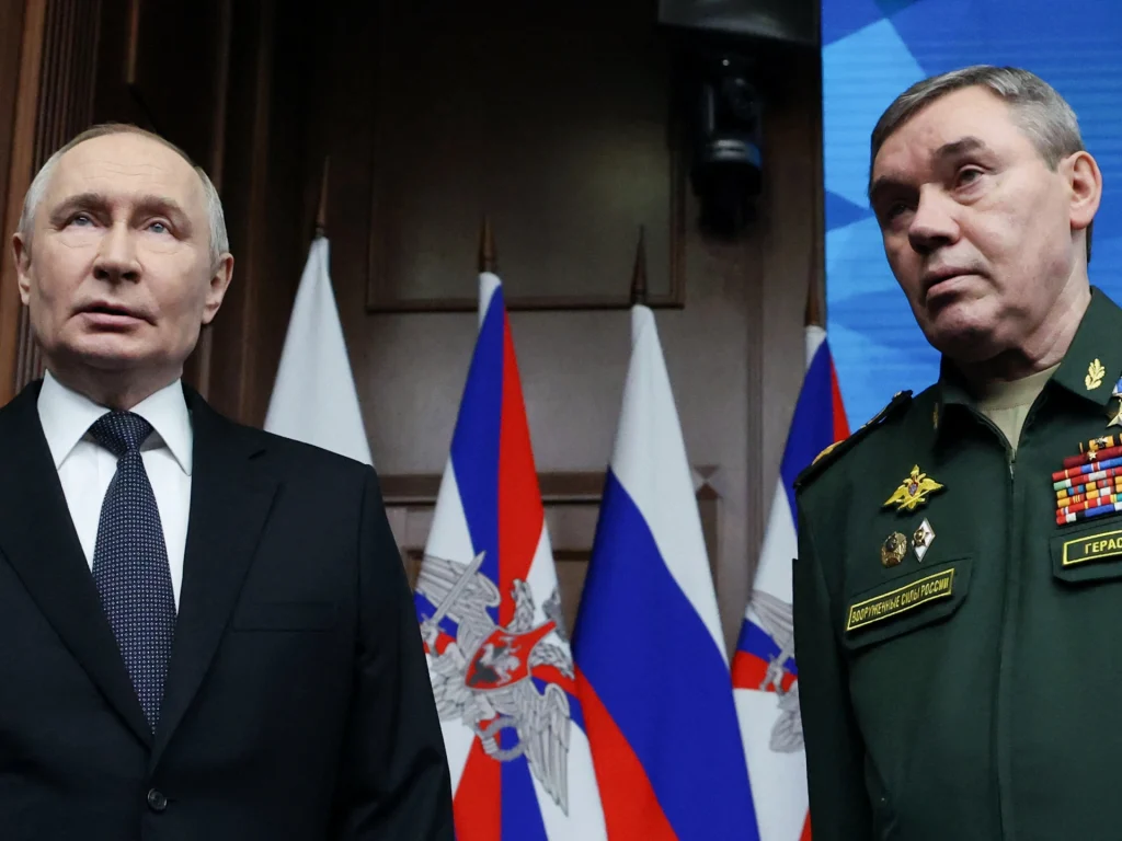 Putin critica l’“isteria bellica” dell’Occidente mentre l’UE valuta le risorse russe per l’Ucraina