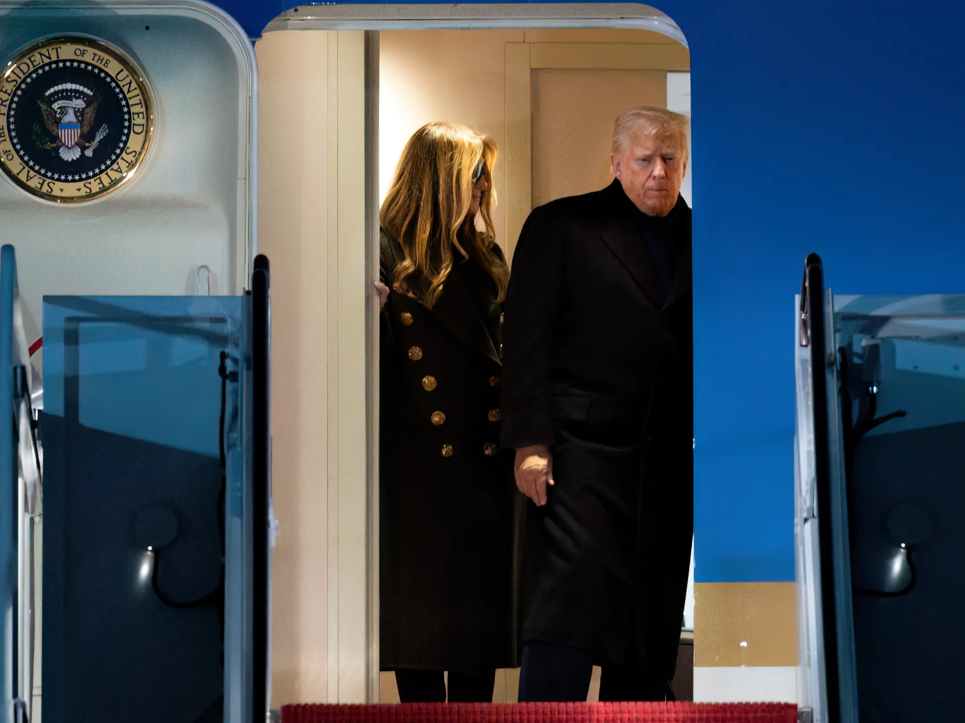 Stati Uniti e Regno Unito concordano l’azzeramento delle tariffe sui medicinali; Il Regno Unito si impegna ad aumentare la spesa