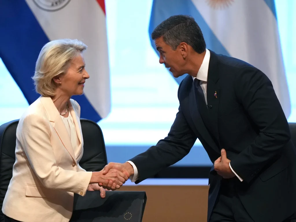 L’UE e il blocco Mercosur firmano un accordo di libero scambio dopo 25 anni di negoziati