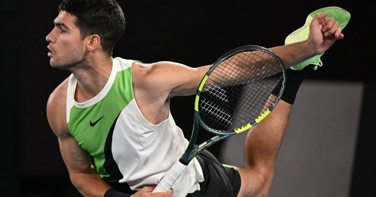 Alcaraz e Sabalenka iniziano balbettanti agli Australian Open 2026