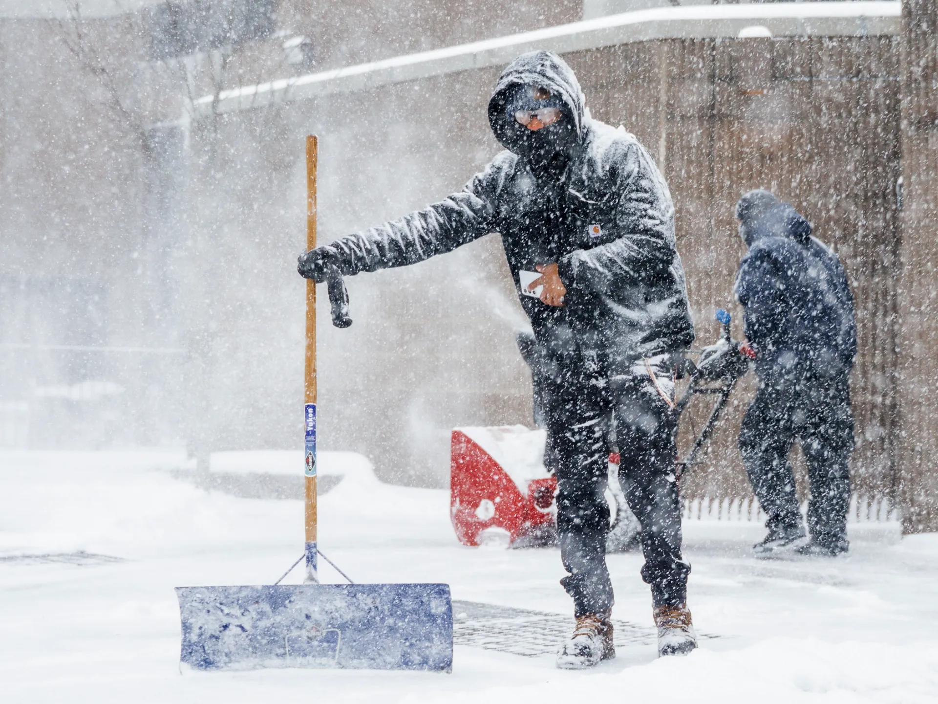Almeno 10 persone muoiono, milioni senza elettricità mentre la tempesta invernale attanaglia gli Stati Uniti | Notizie meteorologiche