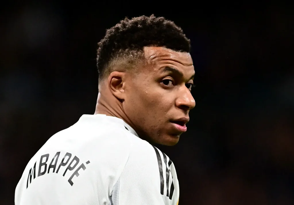 Il Real Madrid "anticiperà la scadenza" per Mbappe per il ritorno della Supercoppa dell'Atletico
