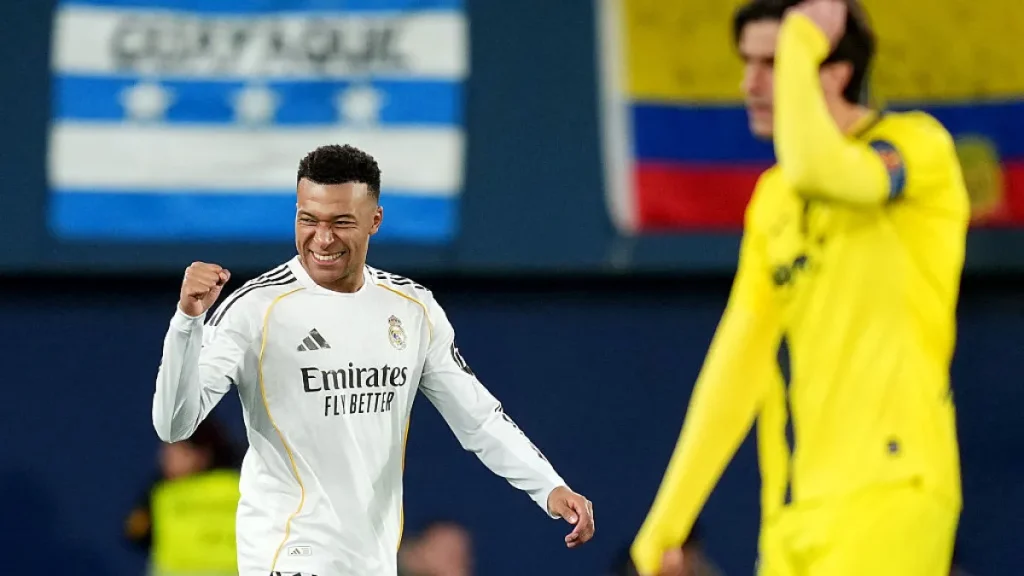 La doppietta di Mbappe al Villarreal manda il Real Madrid in testa alla Liga