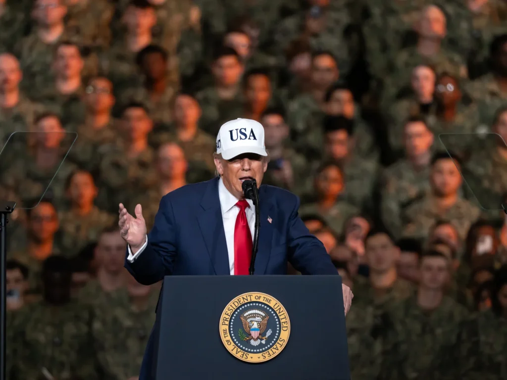 La svolta neoconservatrice di Trump contro l’Iran