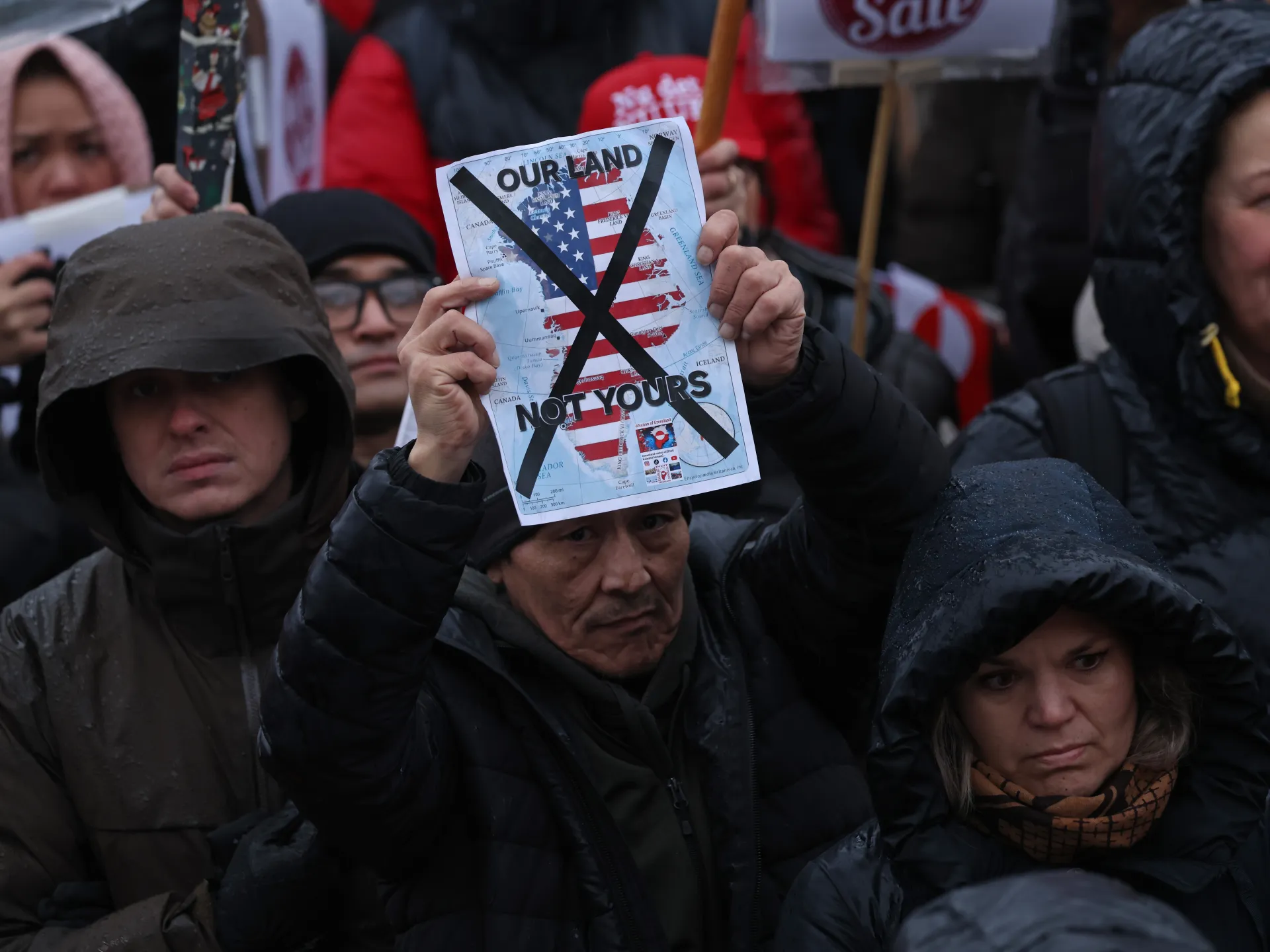 Trump annuncia nuove tariffe sulla Groenlandia: come hanno risposto gli alleati dell’UE?