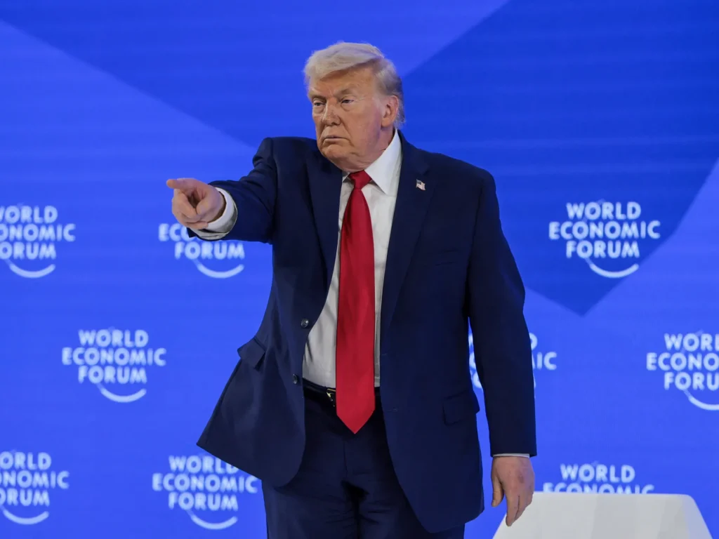 Trump fa causa a JPMorgan e al CEO Dimon per presunto "debanking"