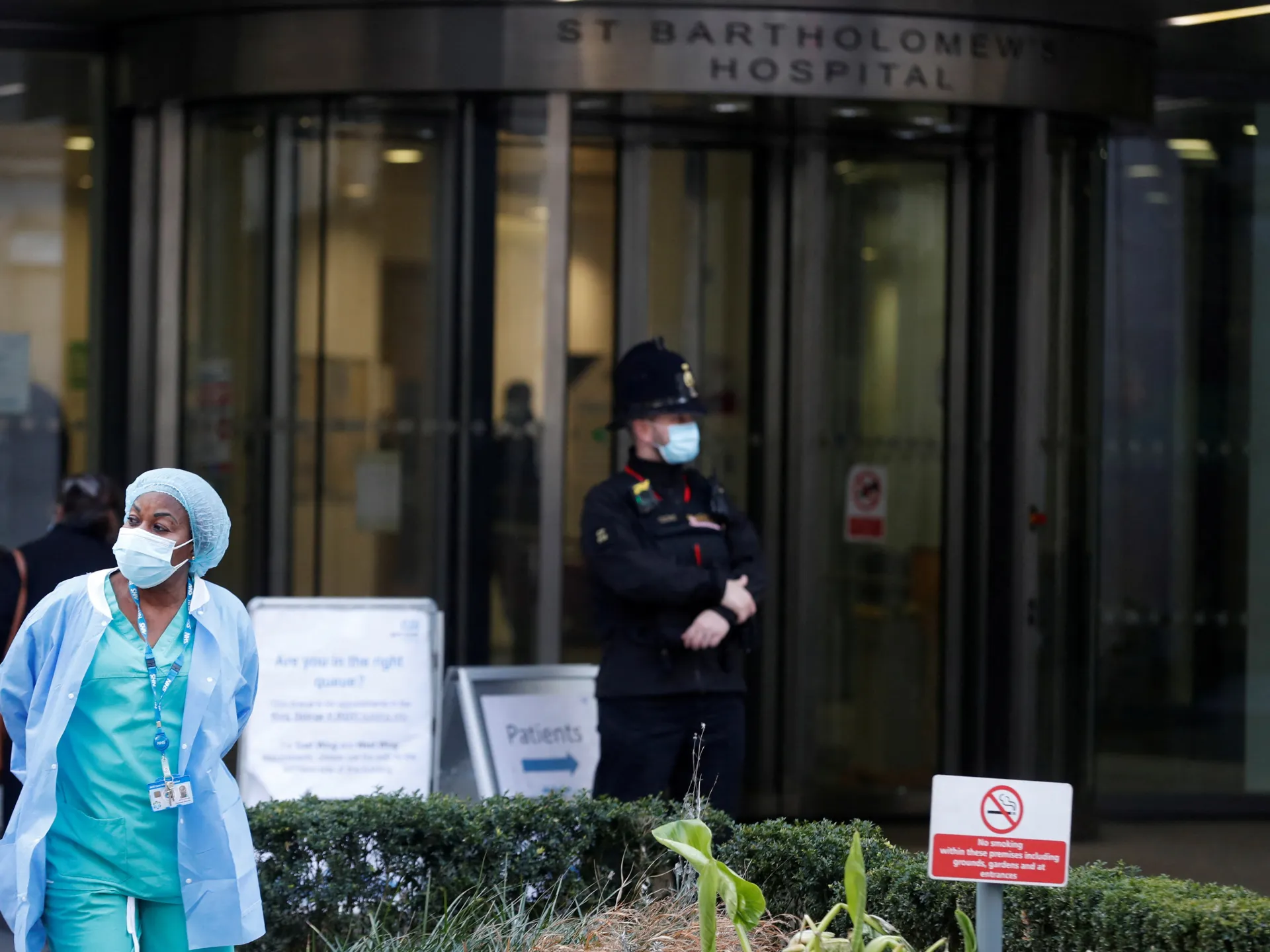 I migranti non sono responsabili della crisi sanitaria del Regno Unito