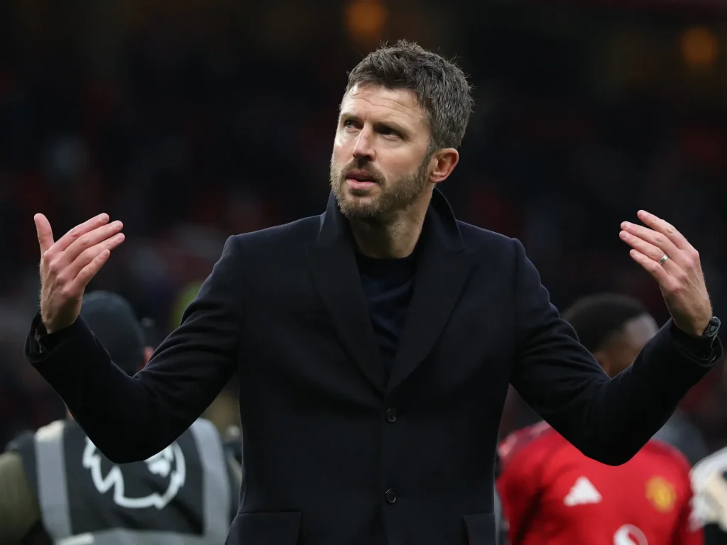 Il Man Utd colpisce in ritardo mentre Carrick estende un inizio perfetto nel thriller del Fulham