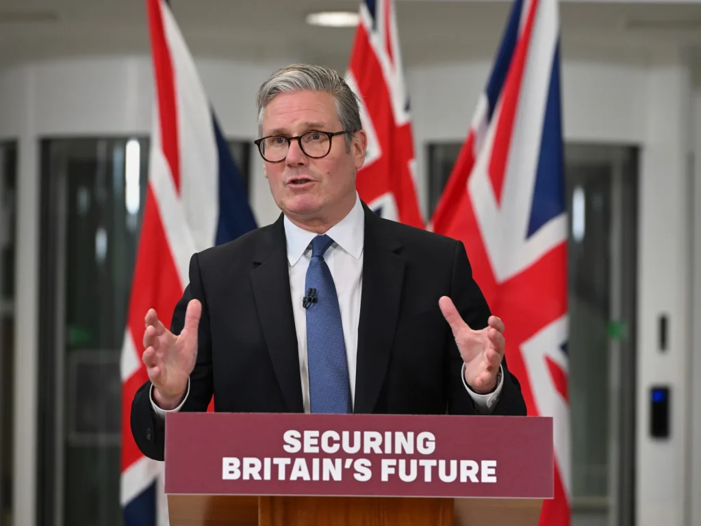 Il centro in contrazione del Regno Unito è la vera crisi di Keir Starmer