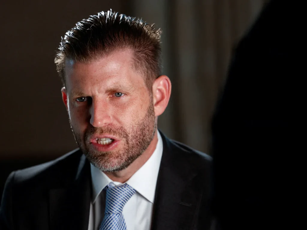 Il figlio del presidente degli Stati Uniti, Eric Trump, investe nel produttore di droni con contratti governativi