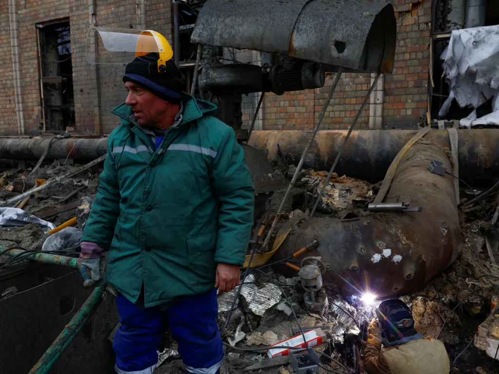 L’Ucraina stacca la spina alla russa Starlink e rafforza la difesa dei droni