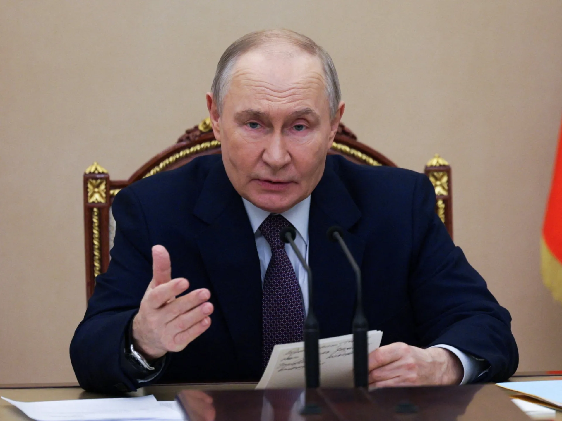 Putin afferma che la Russia può fornire petrolio e gas all’Europa mentre i prezzi dell’energia salgono alle stelle