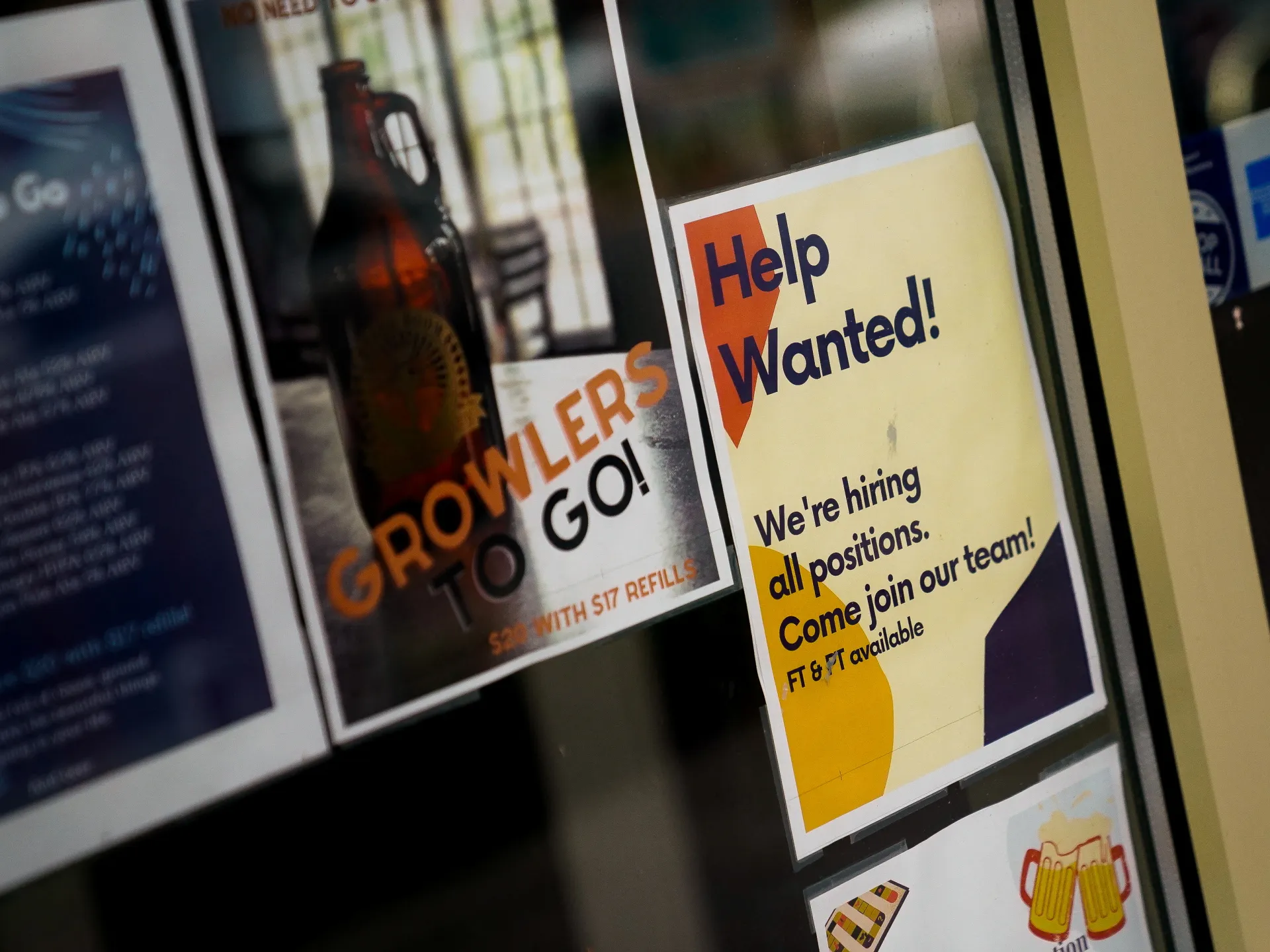 Il mercato del lavoro americano è in stallo, il tasso di disoccupazione aumenta prima della decisione della Fed