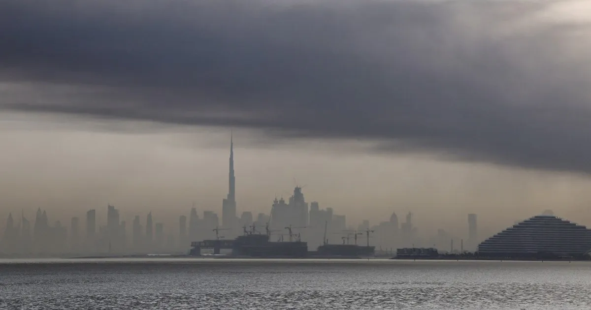 Le economie del Golfo soffrono il peso della guerra con l’Iran mentre incombe il rischio di recessione