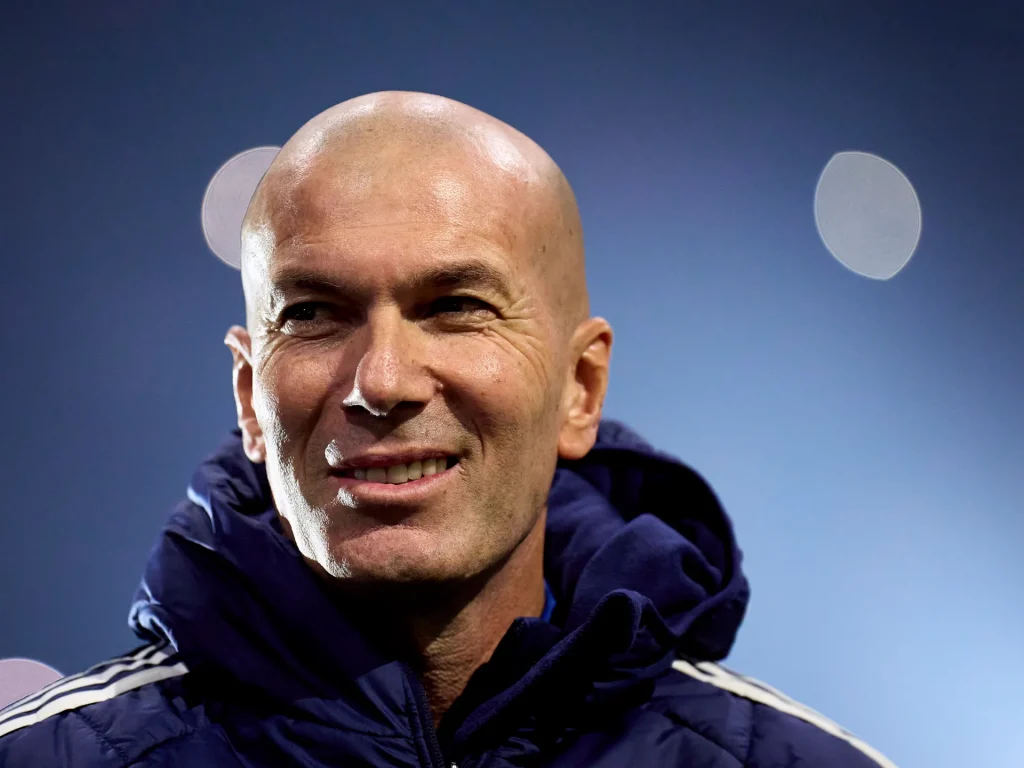 Zinedine Zidane assumerà la guida della Francia quest'estate: rapporto