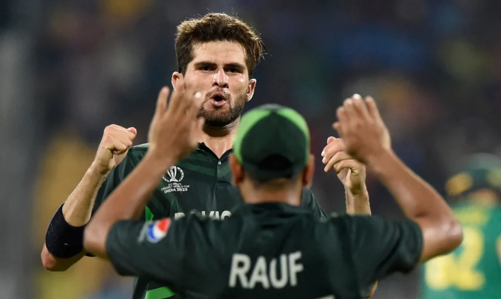 Giocatori pakistani nei Cento: qual è la controversia sul cricket?