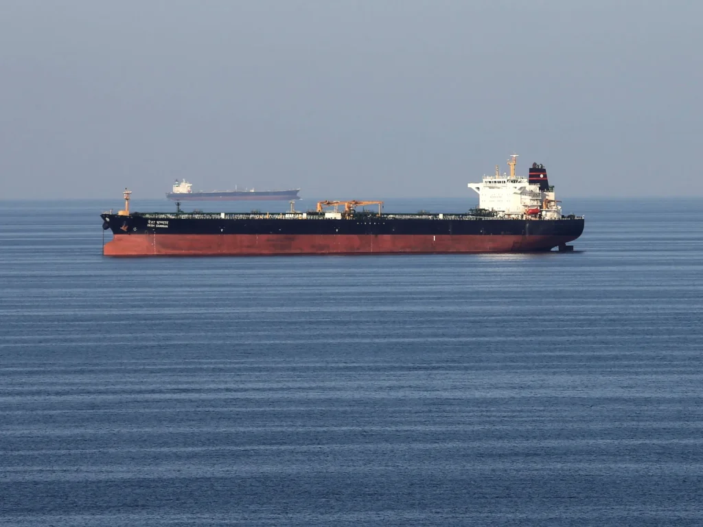 I prezzi del petrolio aumentano bruscamente dopo gli attacchi statunitensi e israeliani all’Iran